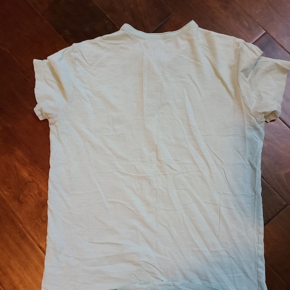 Lot of 3 American Eagle shirts- 2M, 1L - Picture 10 of 12